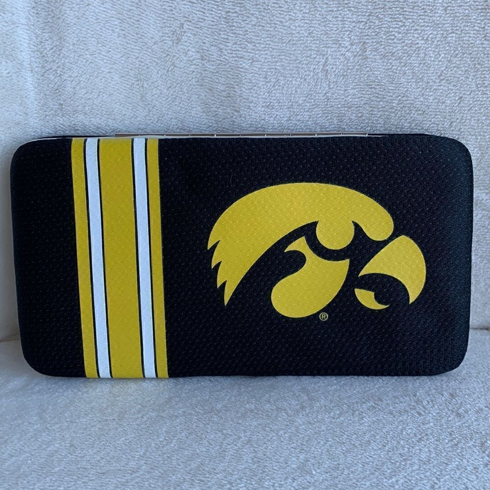NWOT University of Iowa‎ Hawkeyes NCAA Black Jersey Hard Case Wristlet Wallet
